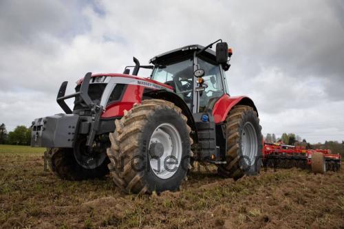 Massey Ferguson 7070  technische daten 